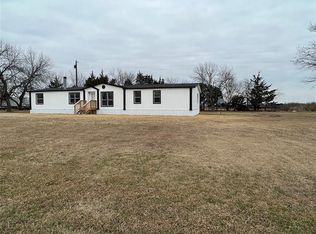 215 Pecan Orchard Rd, Denison, TX 75020