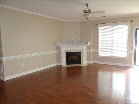 4th image of 1930 Harcourt Cir APT 101