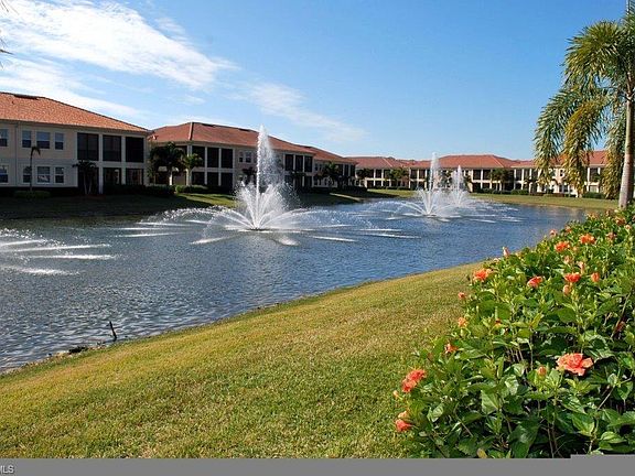 2nd image of 550 Avellino Isles Cir APT 12101