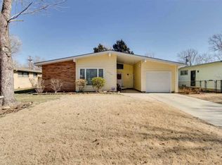 3840 W 11th St N, Wichita, KS 67203
