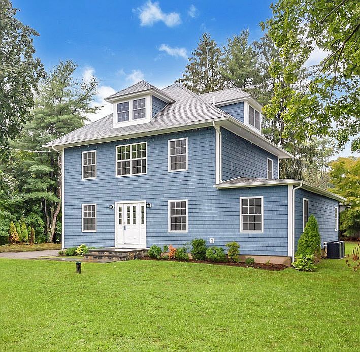 375 Newtown Ave, Norwalk, CT 06851 Zillow