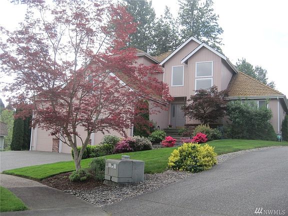 2nd image of 1926 24th Street Pl SE