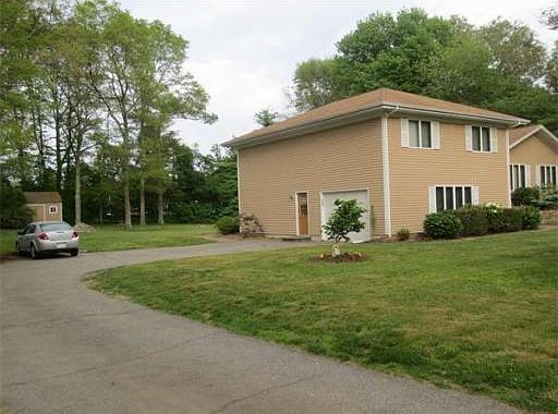 3rd image of 44 Kenny Dr