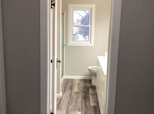 307 4th Ave, Edgeley, ND 58433