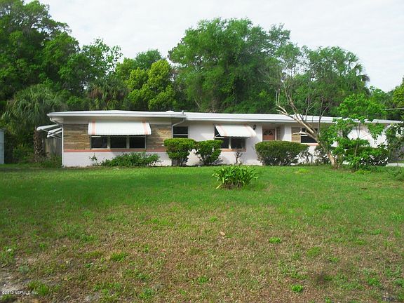 2nd image of 6064 Robbins Cir N