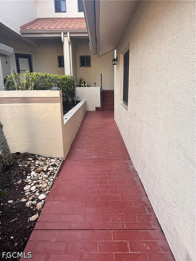 2 bed, 2.0 bath, 1700 sqft, $2,650 — Photo 4