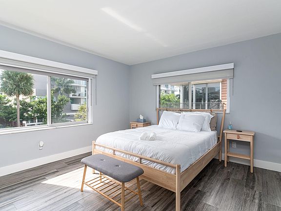5th image of 1145 101st St