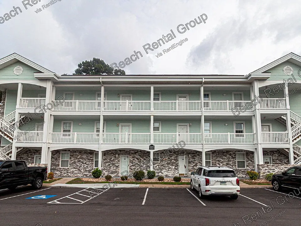 4647 Wild Iris Dr #102