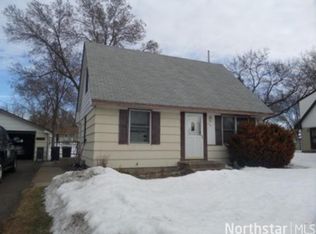 929 109th Ln NW, Coon Rapids, MN 55448