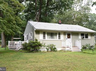 116 Independence Ln, Mount Laurel, NJ 08054