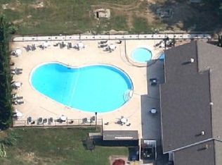134 Carlyle E, Belleville, IL 62221