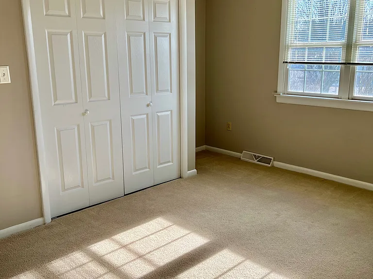1427 New Burton Rd — Photo 19