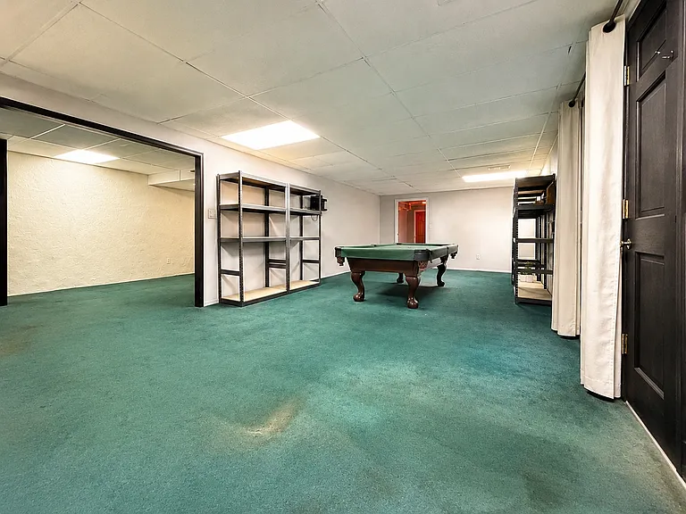 8710 Mount Rushmore Dr — Photo 27