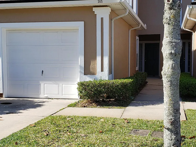 365 Scrub Jay Dr — Photo 1