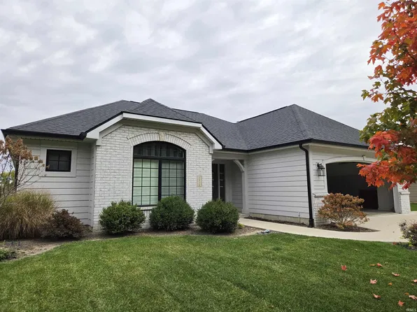 1212 Turnberry Ln, Auburn, IN 46706