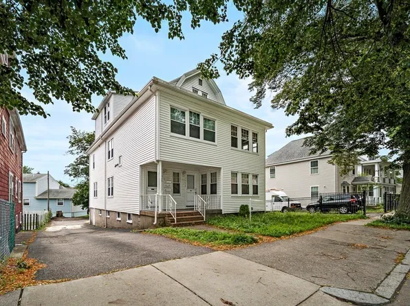 544 Pleasant St #2, Malden, MA 02148