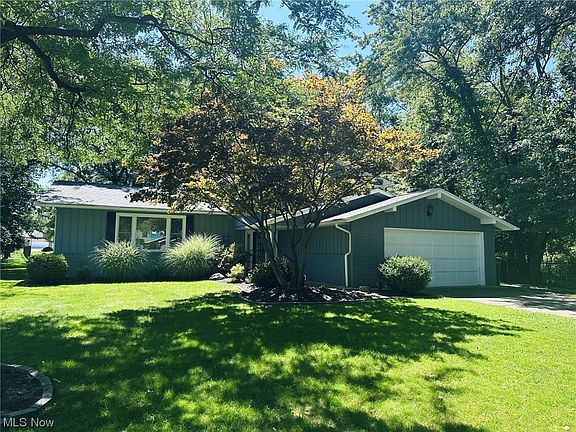 2nd image of 3618 Steven Dr