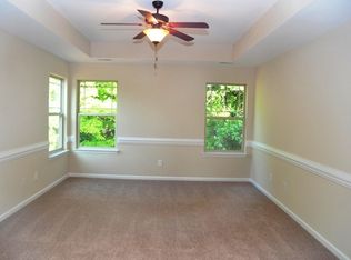 1813 Castle Gate Ct, High Point, NC 27265