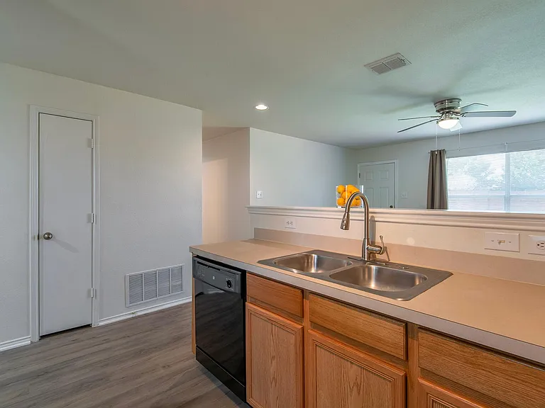 12628 Ocean Spray Dr — Photo 13