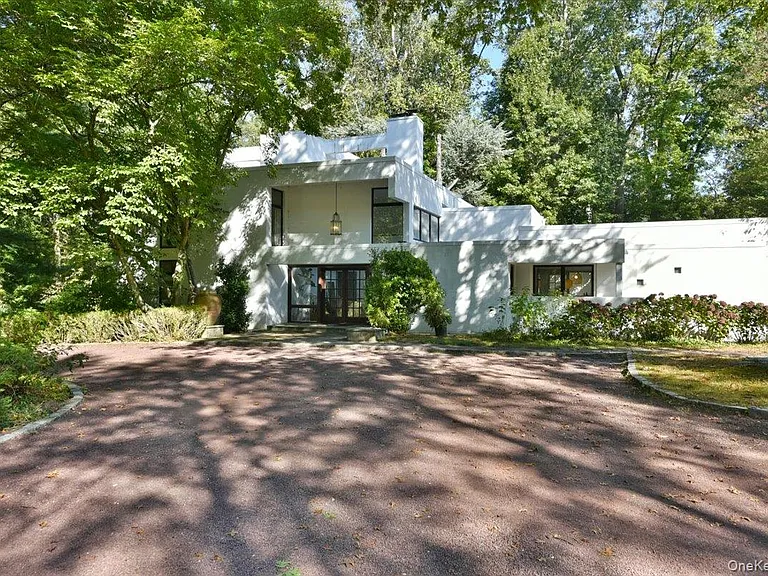 3 Mill Pond Ln — Photo 5