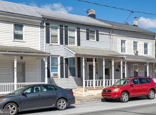34 S York St, Etters, PA 17319