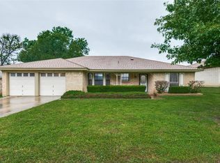 1609 Bedford Oaks Dr, Bedford, TX 76021