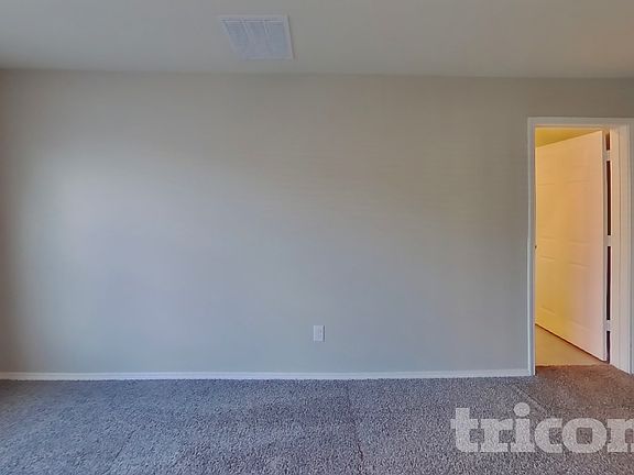 5th image of 1023 Spofford Dr