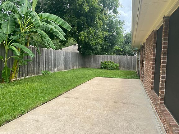 5th image of 2506 Edgewood Dr
