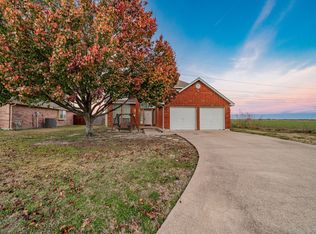 813 Valley Ct, Royse City, TX