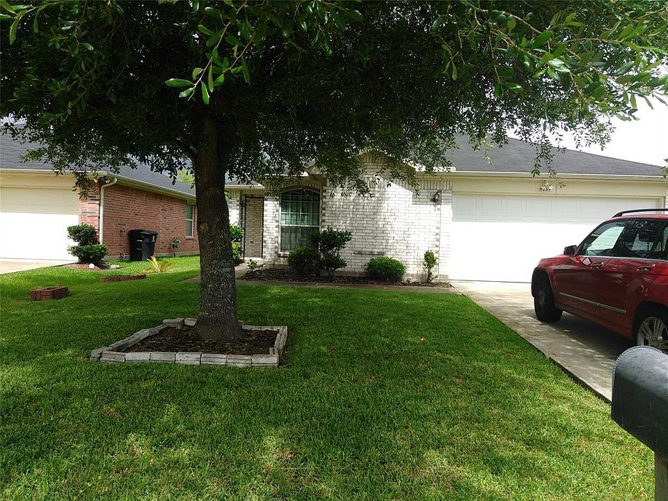 1st image of 11935 Panay Dr