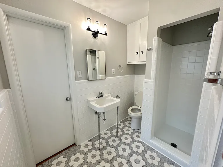 204 Nolia St — Photo 10