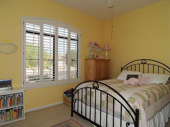 3rd image of 26648 N 45th Pl