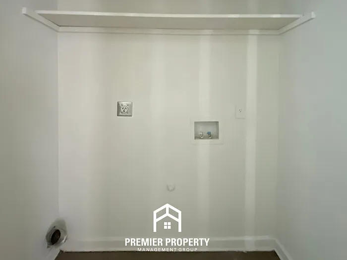 4320 Grand Cedar Ln — Photo 6
