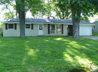 1021 Oak Ridge Rd, Carpentersville, IL 60110