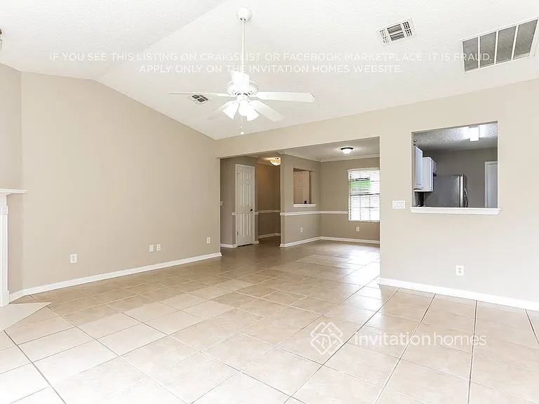361 Hickory Hollow Dr N — Photo 4