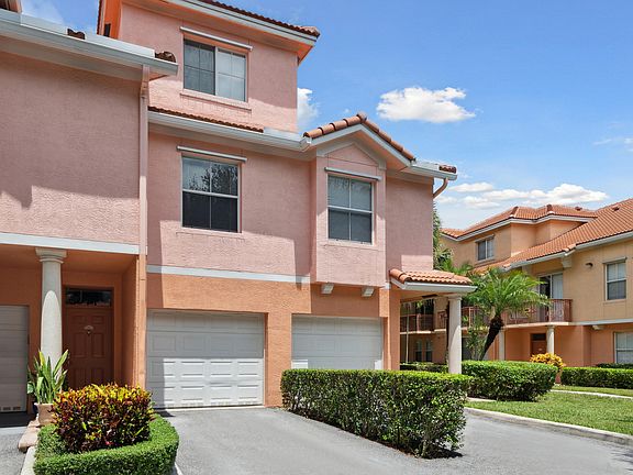 2nd image of 2010 Alta Meadows Lane #208