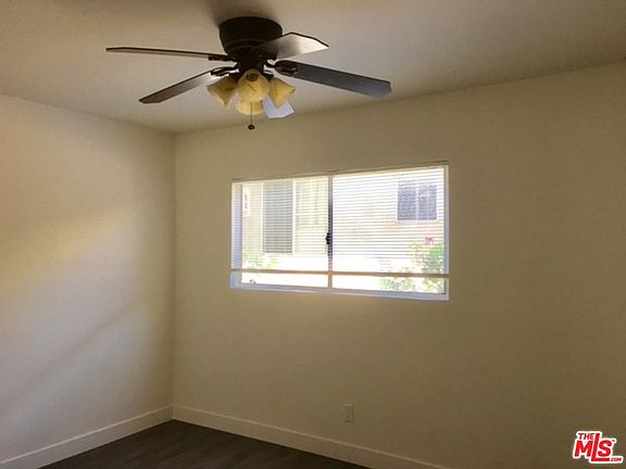 4th image of 1353 W 36th Pl #1