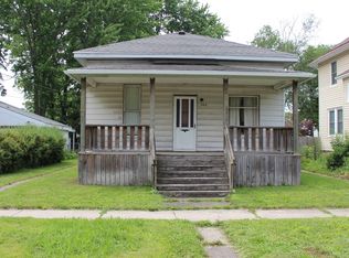 204 S Raymond St, Bay City, MI 48706