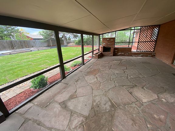 Screened In Porch