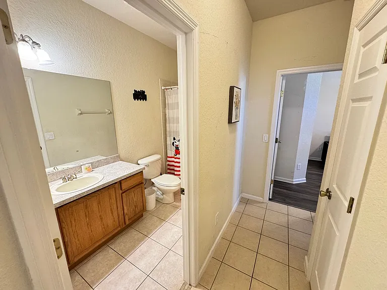 4986 Thames St W — Photo 28
