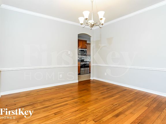 4th image of 1746 Summerwood Ln