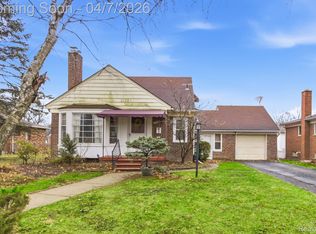 16754 Lola Dr, Redford, MI