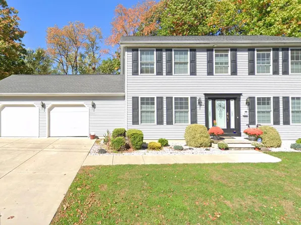 431 Bellman St, Throop, PA 18512