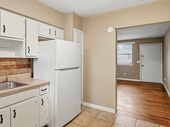 3rd image of 11628 Charlie Rd #7
