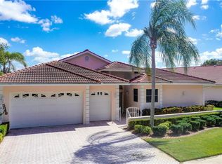 5848 Lakeside Woods Cir, Sarasota, FL 34243