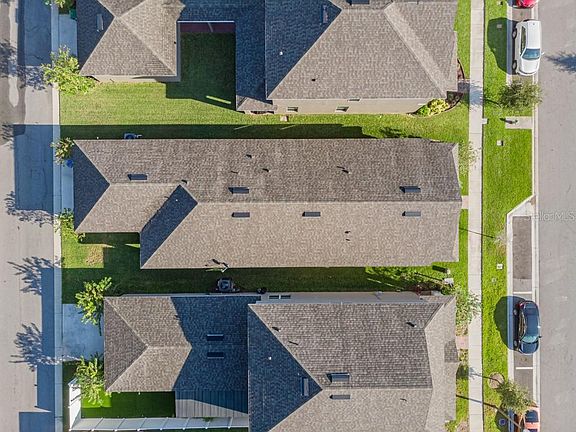 3rd image of 7142 Desert Mandarin St