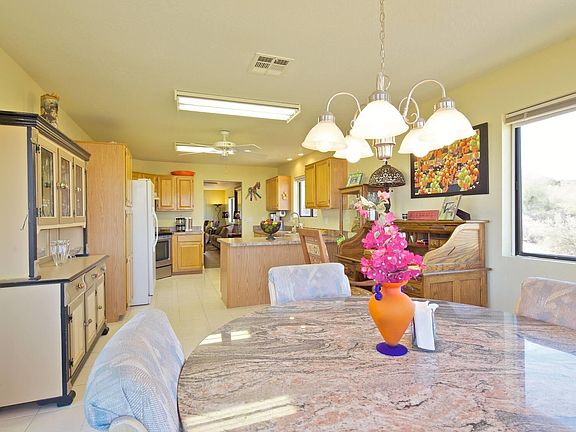 4th image of 12032 N Organpipe Cir #B