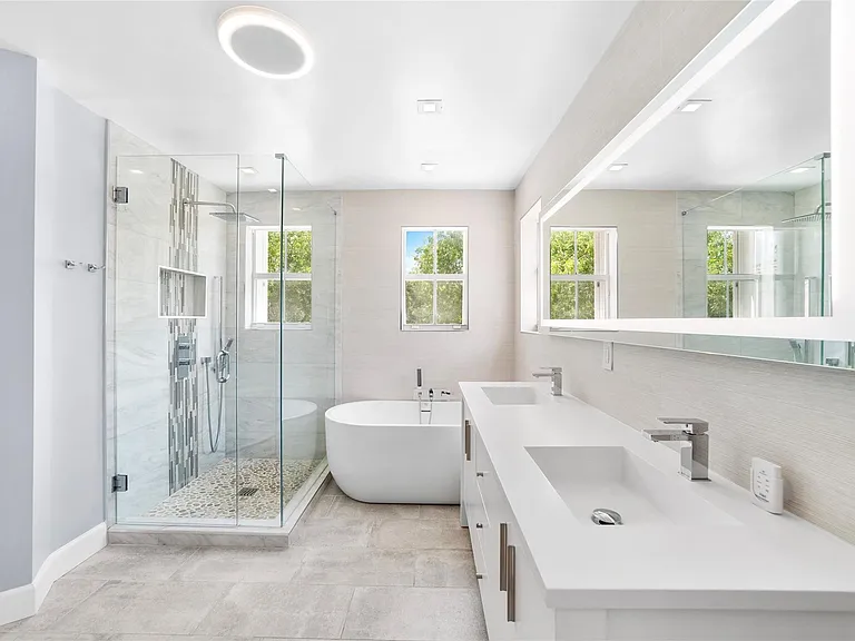 5030 SW 155th Ter — Photo 23