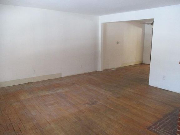 4th image of 5238 N Scenic Dr