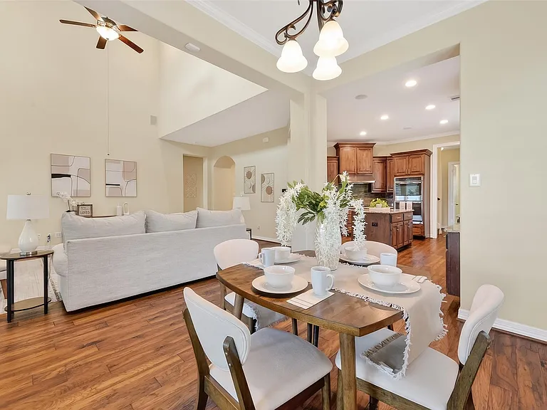 28423 Tall Juniper Hill Dr — Photo 12
